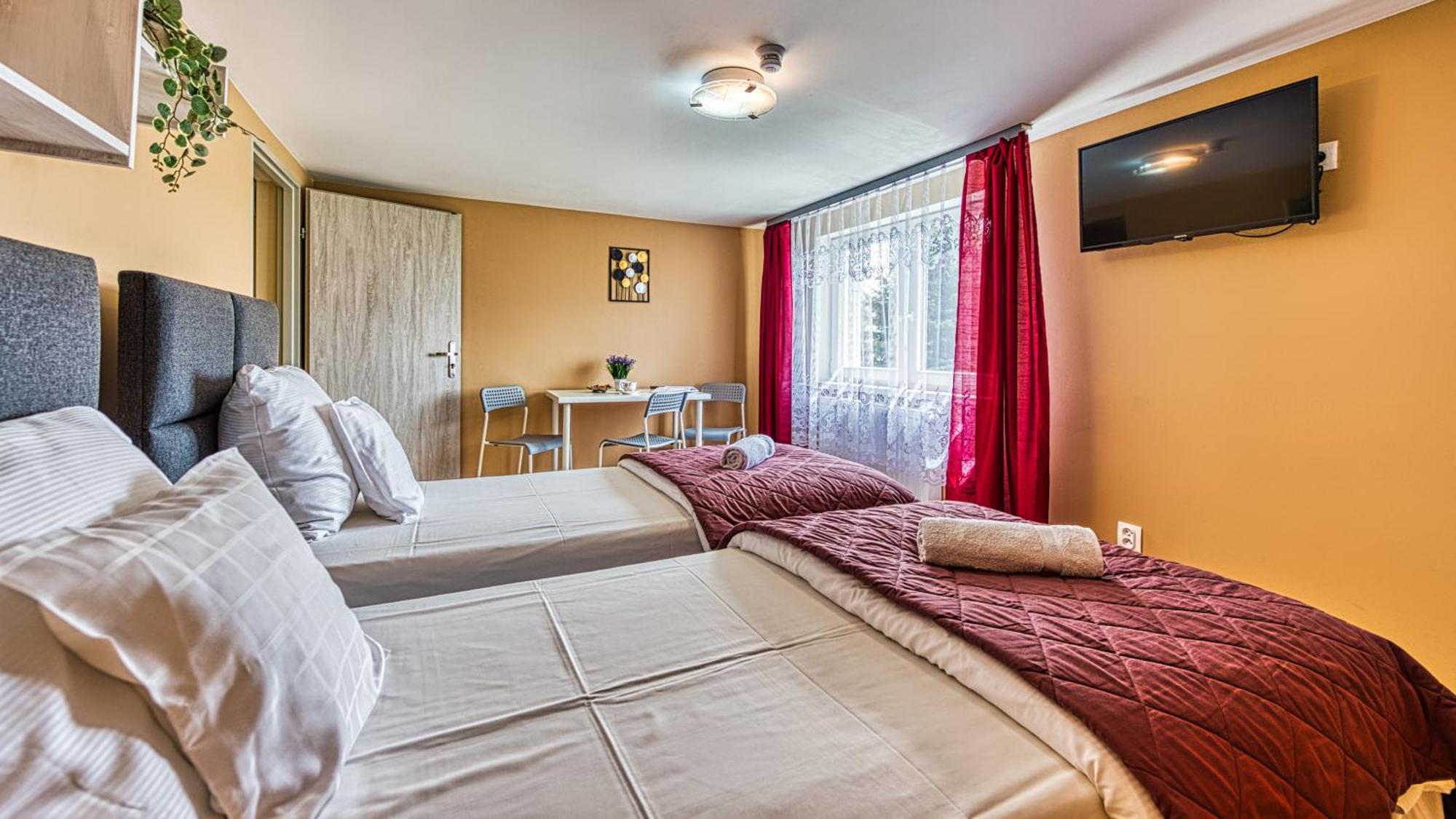 Maja Pokoje Z Widokiem Kameralna Agroturystyka Na Pogorzu Izerskim Z Sauna I Jacuzzi (Adults Only) Mirsk 外观 照片